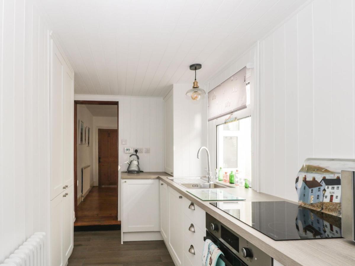 Fishermans Cottage Уитстейбъл Екстериор снимка